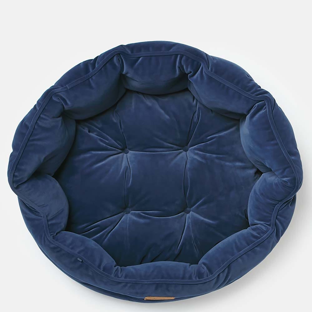 Joules Chesterfield Pet Bed image 10