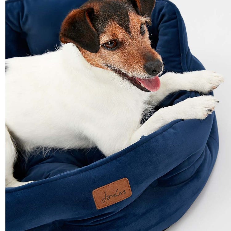 Joules Chesterfield Pet Bed image 17