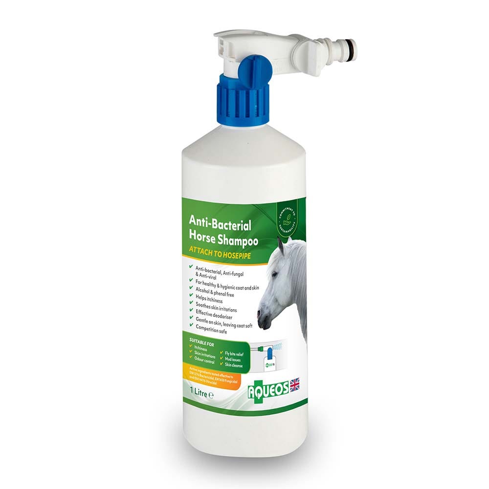 Aqueos Anti-Bacterial Horse Shampoo image 1