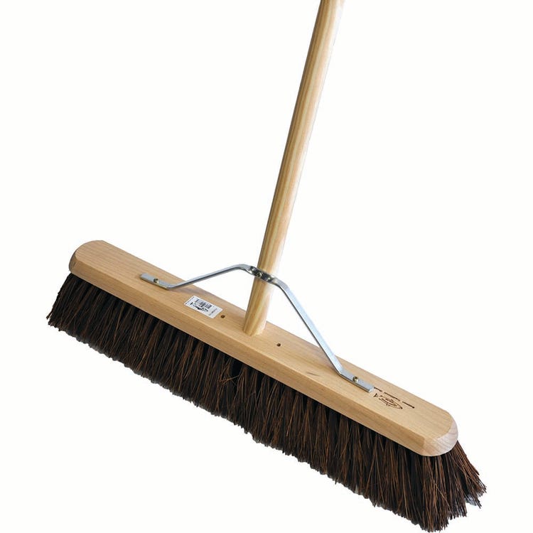 Platform Broom with Handle and Stay image 2