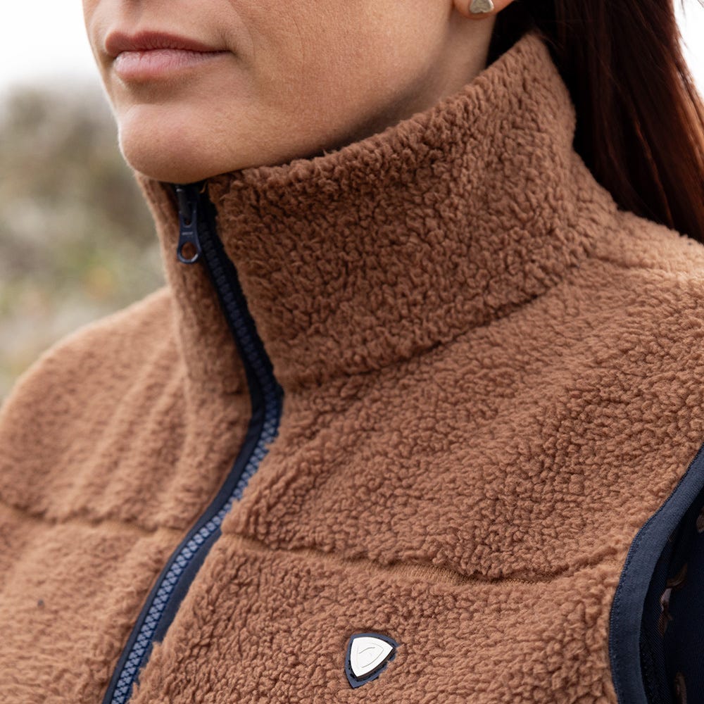 Hy Equestrian Elevate Style Teddy Fleece Gilet image 5